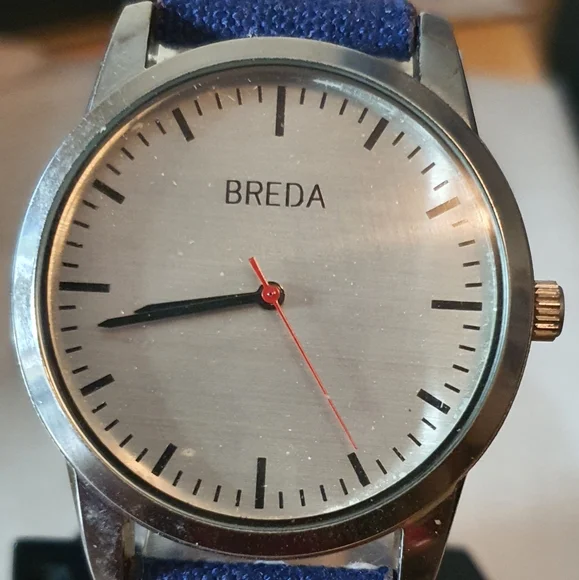 10/$20 Breda #1641b Silver Men's Watch - Picture 1 of 4